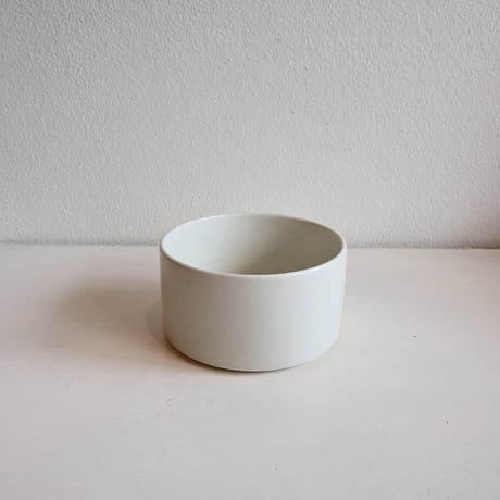 ARABIA KILTA Low Pot (White)  / アラビア キルタ Pot 白