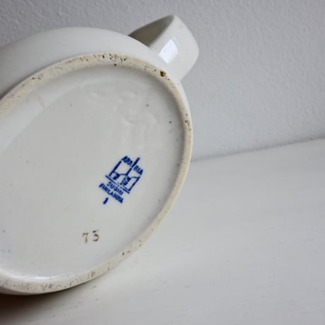Finland  ARABIA 1L Pitcher / アラビア 1L  ピッチャー（乳白色）