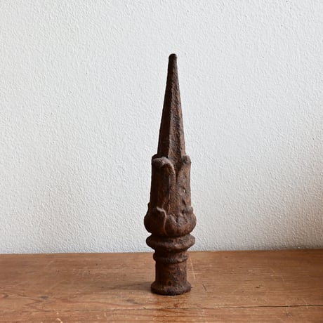France Antique Finial top ornament  / フランス アンティーク 鉄のオーナメント