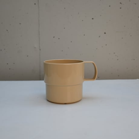 Sarvis Tauno Tarna plastic cup / サルヴィス社 タウノ・タルナ プラスチック 持ち手付きコップ ベージュ
