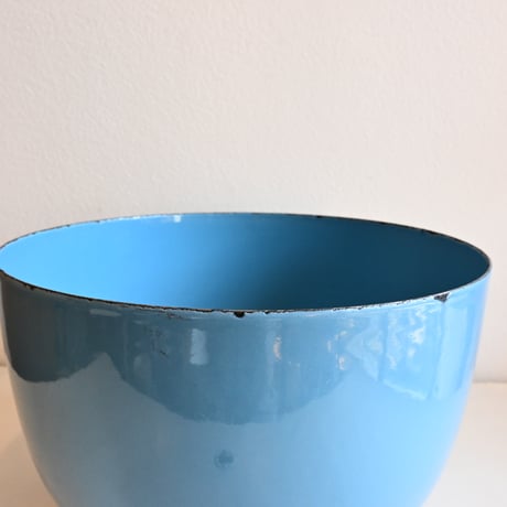 ARABIA FINEL Enamel BOWL by Kaj Franck / フィネル カイフランク  琺瑯ボウル（水色）φ:21cm