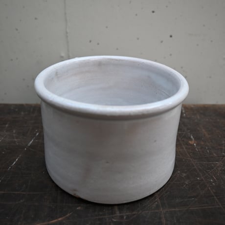 France Old Faience Fine Pot / フランス 古い白錫釉のポット B