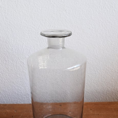 France Antique laboratory Glass bottle / フランス アンティーク 蓋付きラボラトリーボトル