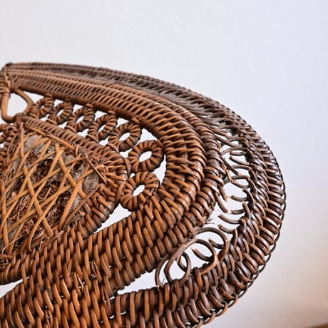 France Antique Basket Heartshape Tray / フランス アンティーク ハートの形をした木編みトレイ