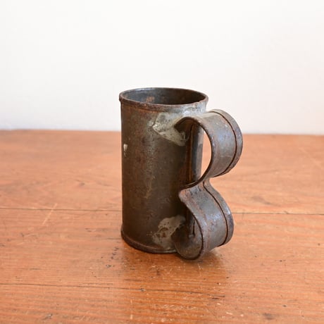 Sweden Tin measuring cup / スウェーデン ２つ把手のブリキのメジャーカップ