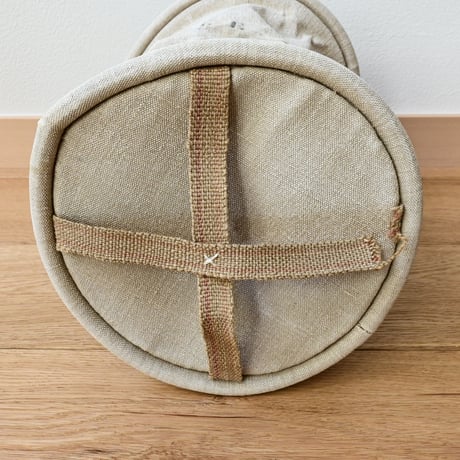 France Antique canvas bucket / フランス アンティークのキャンバスバスケット B