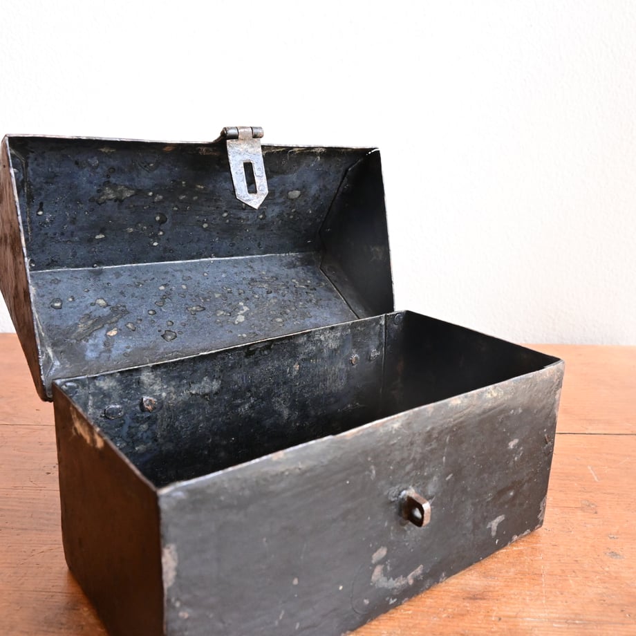 6844ddcc4b9bca4eb026f577