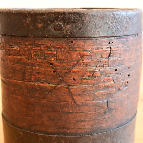 France Antique  Measuring cup  / フランス アンティーク 木と鉄の計量カップ H:10.5cm