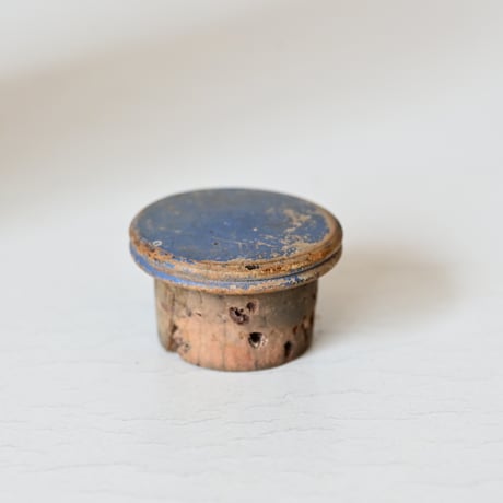 フランス  木の蓋の火薬ボトル