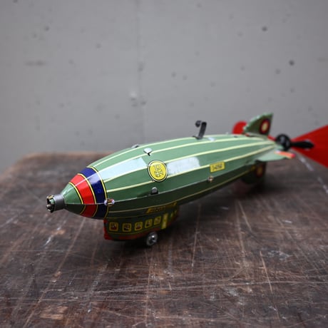 Tin Airship Toy  / ビンテージブリキの飛行船のビンテージ