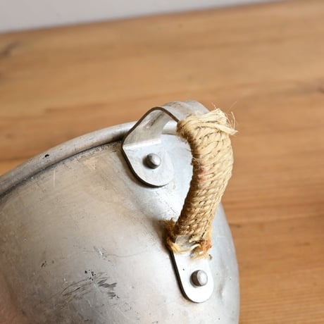 France Antique Military Aluminium Cup  / フランス アンティーク アルミのミリタリーカップ A-1