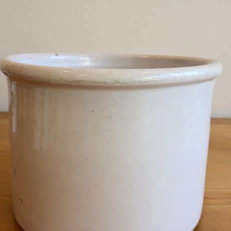 France Antiques Faience Fine Pot / フランス アンティーク 白錫釉のポット φ:16.7cm