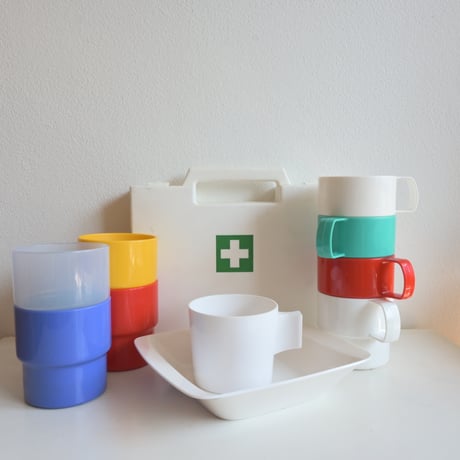 Finland  first aid kit White×Green  / フィンランド ファーストエイドケース 白×緑 救急箱