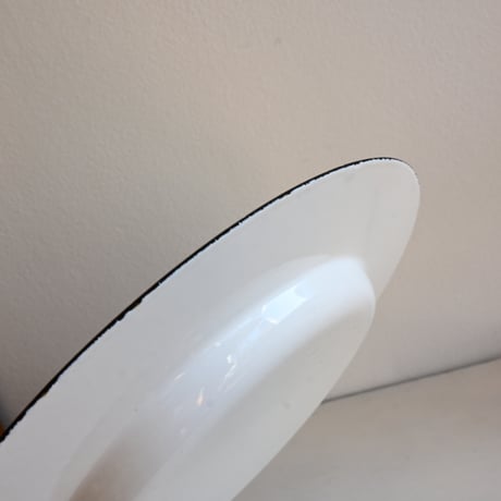 ARABIA FINEL Enamel Plate by Kaj Franck / フィネル カイフランク  琺瑯プレート（ホワイト）φ:28cm B