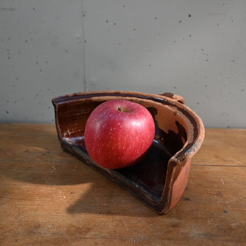 France Antique Cuit Pomme / フランス アンティーク 焼きりんご皿