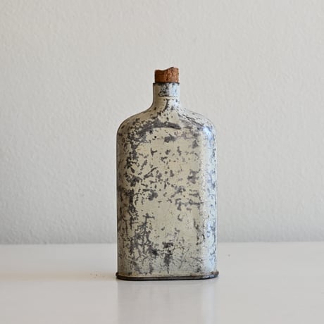 France Antique gunpowder Bottle  / フランス アンティーク 火薬ボトル（ホワイト）B