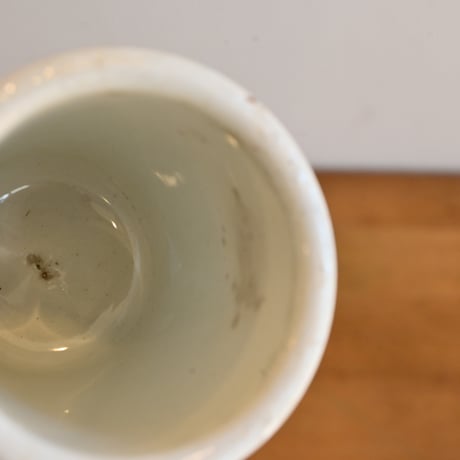France Antique canister / フランス アンティーク アルミ蓋の白磁キャニスター A（補修あり）