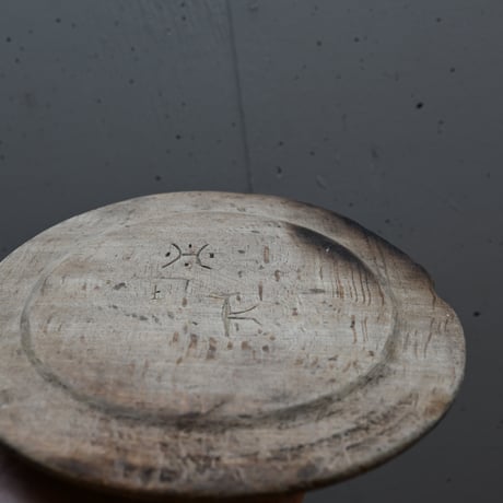 Sweden antique wooden plate / スウェーデン アンティーク 木の皿 B