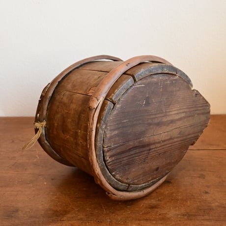 Sweden Wooden Smörbytta   / スウェーデン 木のバター容器