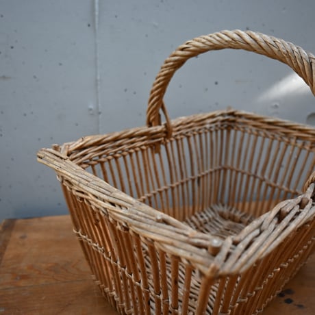 France wood basket Paniers　/ フランス 古いスクエア型のパニエ バスケット かご