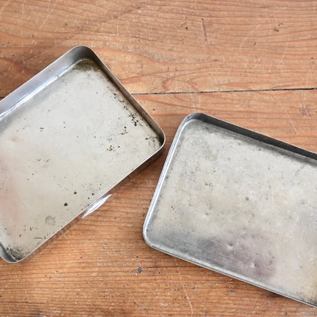 France Old LABORATOIRES Box  / フランス 古い メディカルボックス