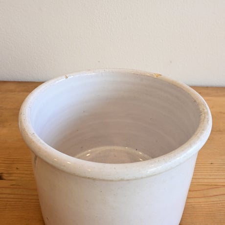 France Antiques Faience Fine Pot / フランス アンティーク 白錫釉のポット φ:16.7cm
