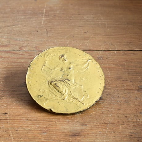 France Antique Gold Medal  / フランス アンティーク 金のメダルのオブジェ