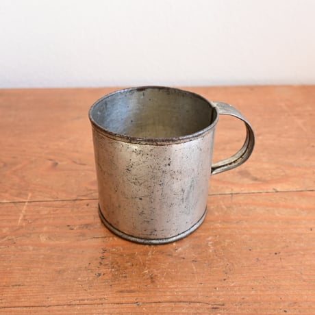 Finland Tin measuring cup  / フィンランド ブリキのメジャーカップ 0.1L  B