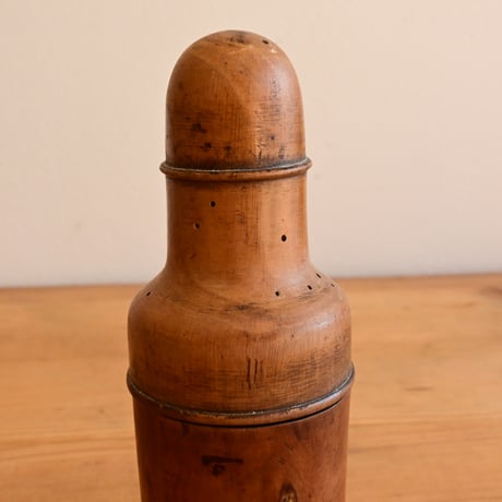 France Antique Maison Violet  / フランス アンティーク ヴィオレ社の香水ボトルと木製ケース