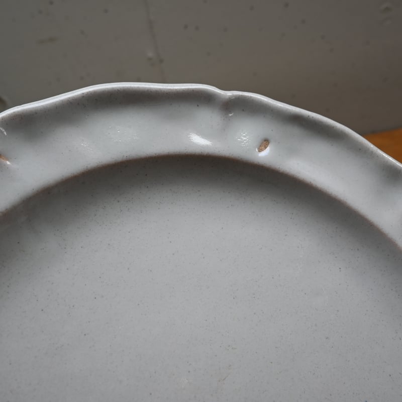 France Old Moustiers Plate / フランス 古いムスティエの大皿 |