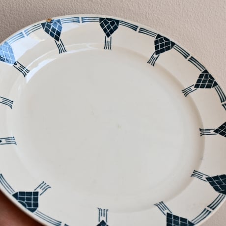 Finland OLD ARABIA  Arne plate  / オールドアラビア 松ぼっくりのプレート φ:22.2cm