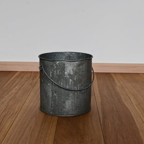 France painter bucket/  フランス ペンキ職人のバケツ