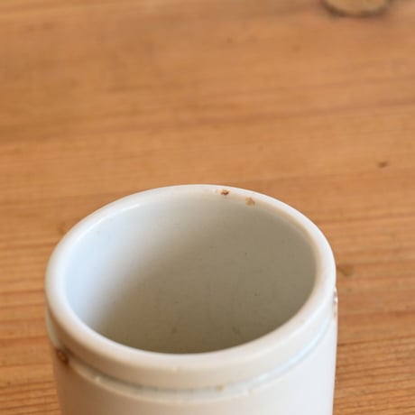 France Antiques white porcelain Pot / フランス アンティーク 白磁ポット A-1