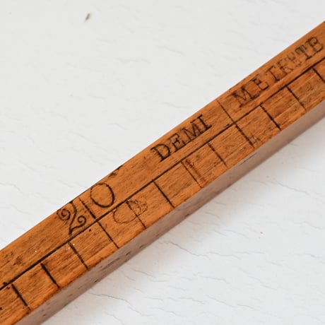 フランス　  DEMI METRE 50cmの木製定規