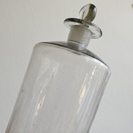France Antique laboratory Glass bottle / フランス アンティーク 蓋付きラボラトリーボトル