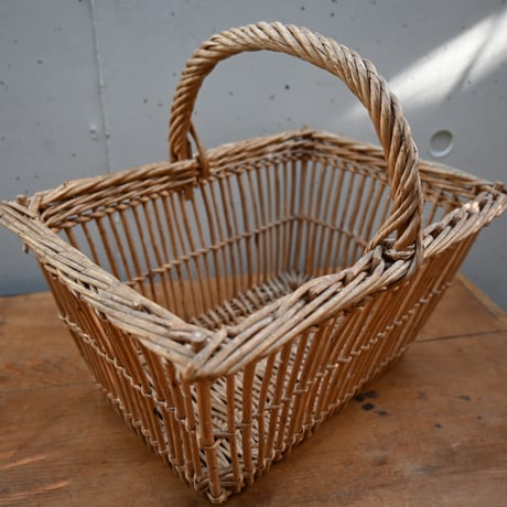 France wood basket Paniers　/ フランス 古いスクエア型のパニエ バスケット かご