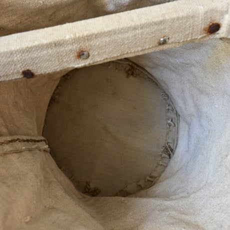 France Antique canvas bucket / フランス アンティークのキャンバスバスケット  A