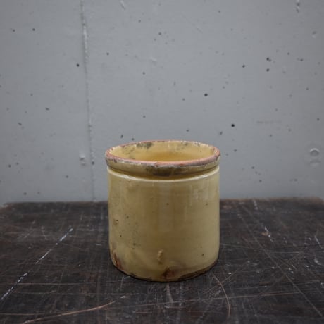 France Old Yellow Pot / 南仏の黄釉のポット