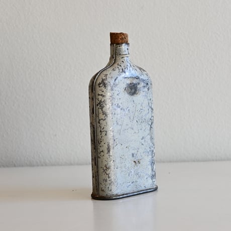 France Antique gunpowder Bottle  / フランス アンティーク 火薬ボトル（ホワイト）B