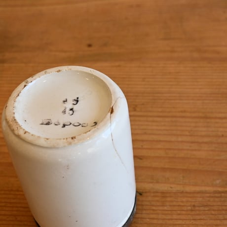 France Antique canister / フランス アンティーク アルミ蓋の白磁キャニスター A（補修あり）