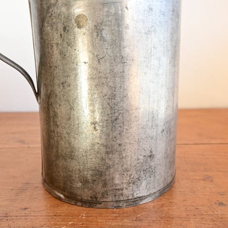 Finland  Tin measuring cup  / フィンランド ブリキのメジャーカップ 1L