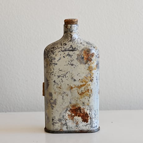 France Antique gunpowder Bottle  / フランス アンティーク 火薬ボトル（ホワイト）D