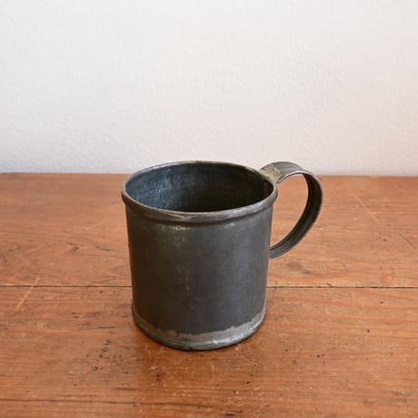Finland Tin measuring cup  / フィンランド ブリキのメジャーカップ 0.1L  A