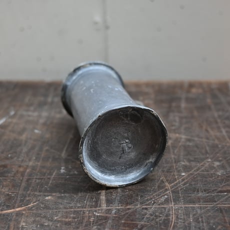 France Antique Pewter Measuring cup  / フランス アンティーク ピューターのメジャーカップ
