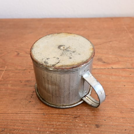 Finland Tin measuring cup  / フィンランド ブリキのメジャーカップ 0.1L  C