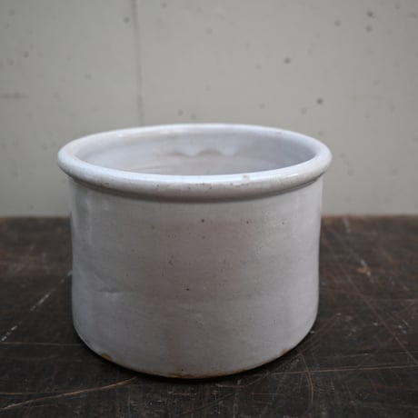France Old Faience Fine Pot / フランス 古い白錫釉のポット B