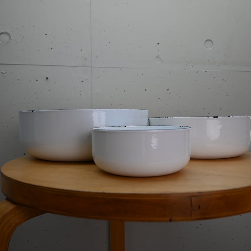 ARABIA FINEL 琺瑯ボウルホワイト