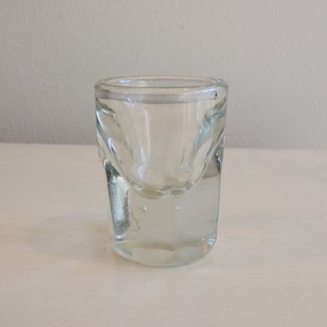 France Antique Shot Glass / フランス アンティーク トロンプルイユの6面取のショットグラス H:7.3cm
