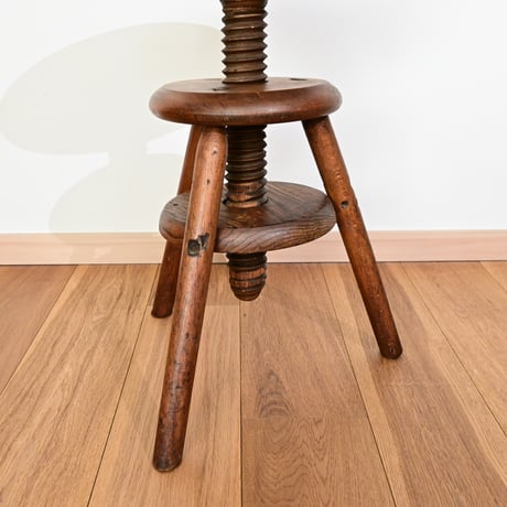 France Antiques Adjustable Stool / フランス アンティークの回転式スツール