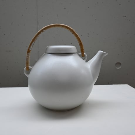 ARABIA GA3 TEAPOT / アラビア ティーポット マットホワイト